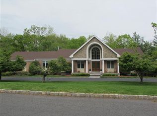 26 Forest Hills Way, Cedar Grove, NJ 07009