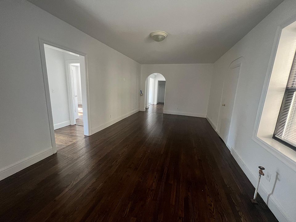 1st image of 6 Park Ave #1A