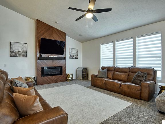 5th image of 20459 C St