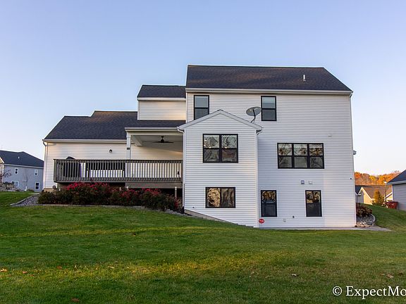 5th image of 6327 Bentley Dr