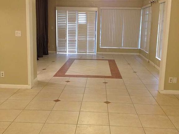 3rd image of 7010 Nandina Ln