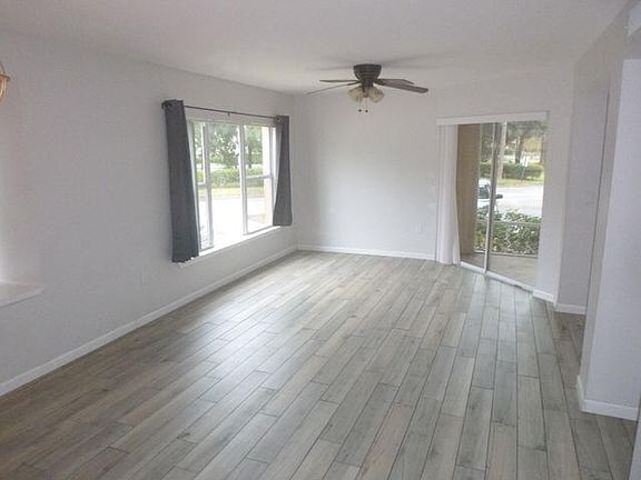 2nd image of 4847 Via Palm Lakes #1001