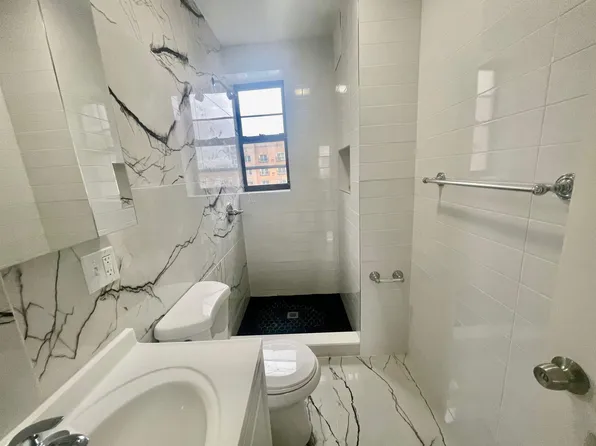 35 Rock Street image 7 of 30