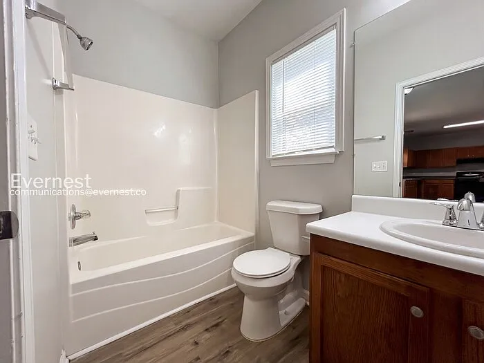 841 Ridge Ave NW — Photo 9