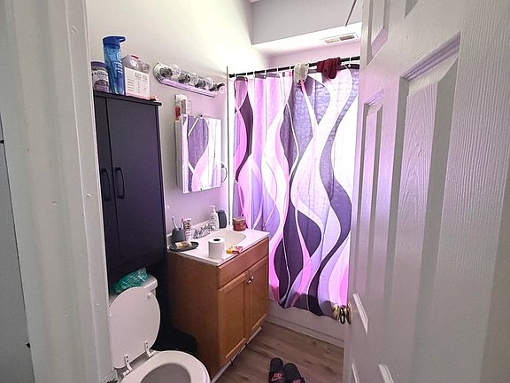5th image of 525 W 118th St