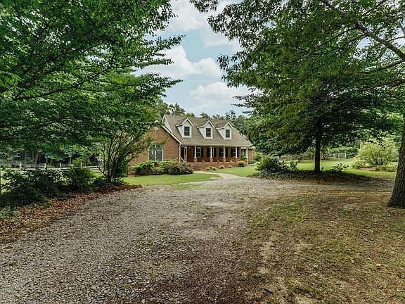 5th image of 5863 Brook Run Ln