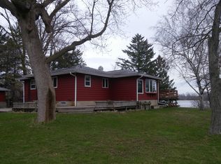 N3922 Vista Rd, Sullivan, WI 53178
