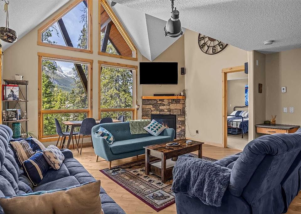 1st image of 2100 A SW Stewart Creek Dr #302