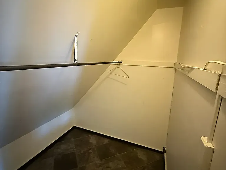 42 Rowley St #7 — Photo 8