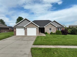 907 Kenblue Ln, Richmond, KY 40475