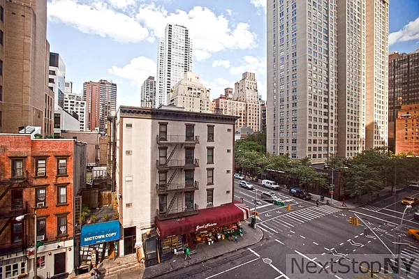 Sold by NextStopNY | media 12