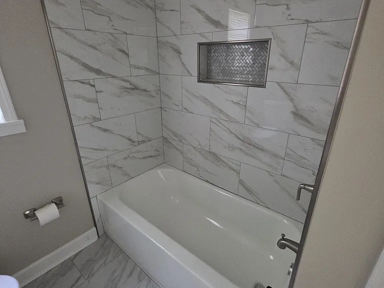 923 Tampa Ave — Photo 6
