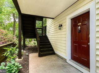 9923 Oakton Terrace Rd, Oakton, VA 22124