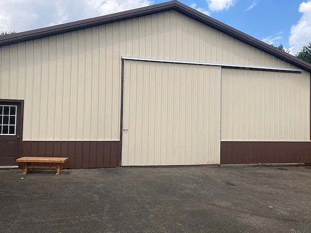 4 bed, 2450 sqft, $7,500 — Photo 3