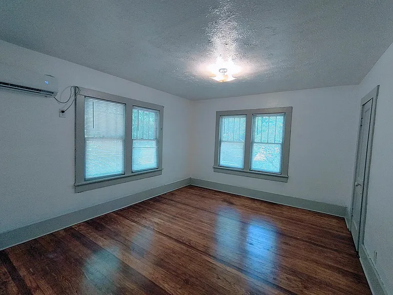 626 Chautauqua Ave #3 — Photo 5