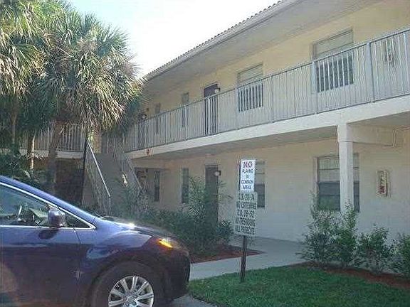 2nd image of 2750 Forest Hills Blvd APT 207