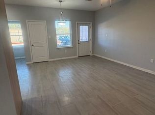 909 E Church St #A-116, Livingston, TX 77351