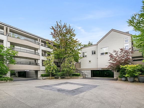 2nd image of 501 Kirkland Ave APT 307