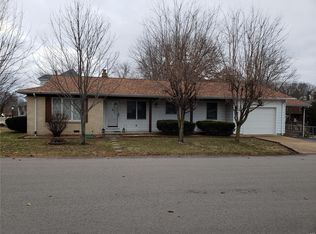 722 W Main St, Festus, MO 63028