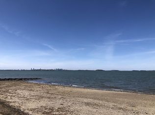 8 Shoreside Rd #A, Quincy, MA 02169