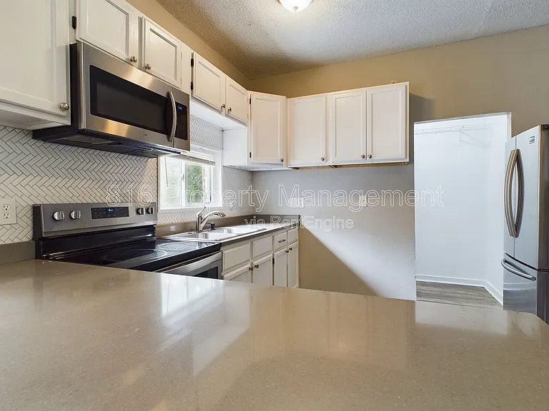 5218 Highland Ave — Photo 16