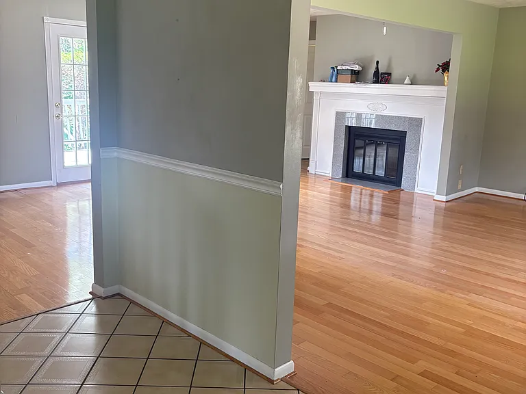 1317 Lancaster St — Photo 11