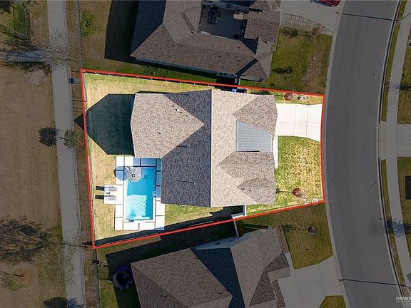 3rd image of 14229 Lady Bird Ln