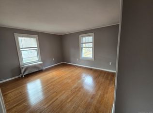 116 Hillside Ave, Middletown, CT 06457