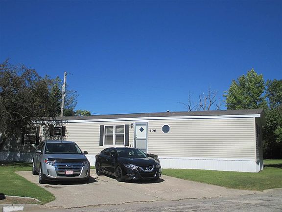 4th image of 106 Riverview Dr
