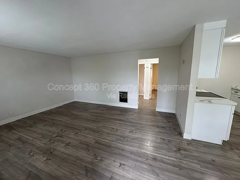 9840 Cedar St #9 — Photo 3