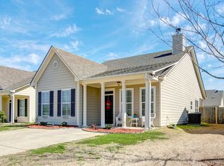 825 Hawthorn Ln, Odenville, AL 35120