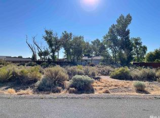 14 Saint Andrews Dr, Yerington, NV