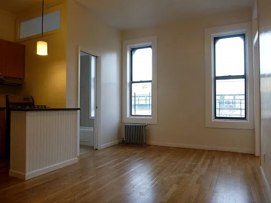 Rented by Bohemia Realty Group | media 2