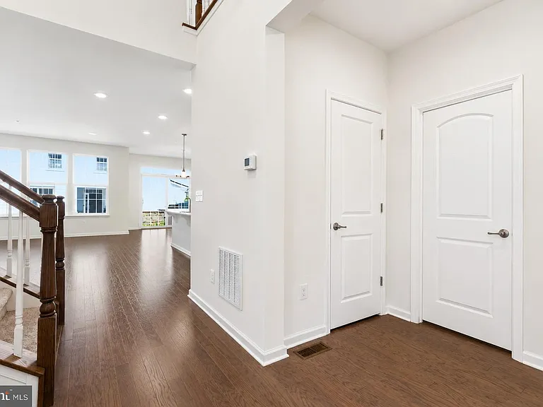 423 Barclays Way — Photo 15