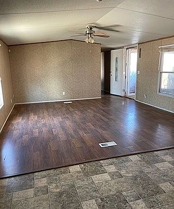 5th image of 8739 W Saturn St