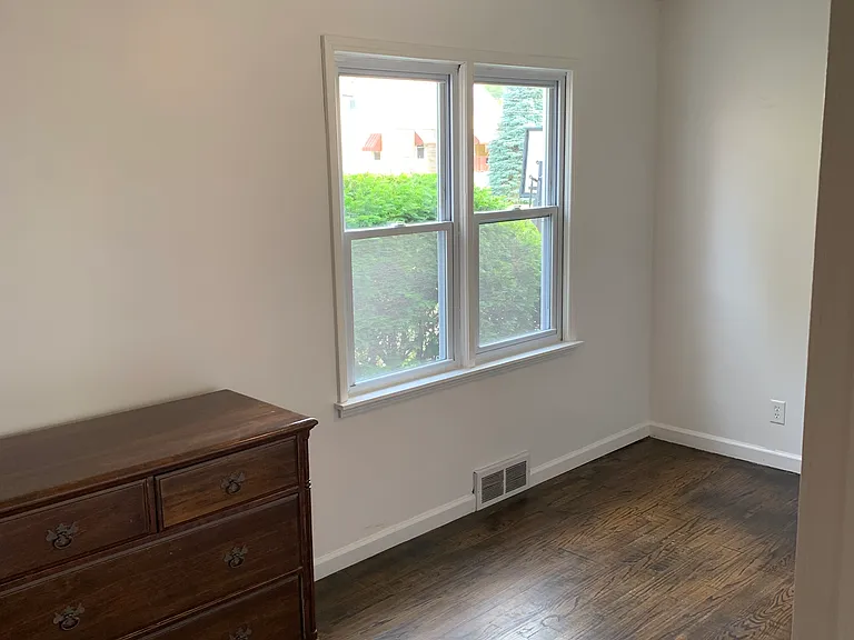 141 Homewood Ave — Photo 27