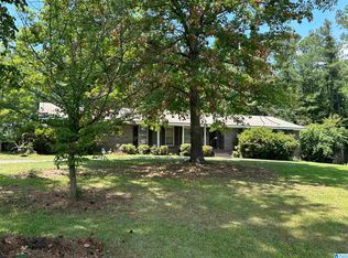 255 Lower Bon Air Rd, Sylacauga, AL 35150