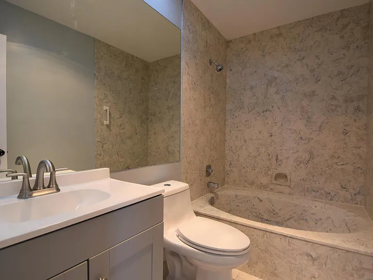 5087 Oak Hill Ln — Photo 25