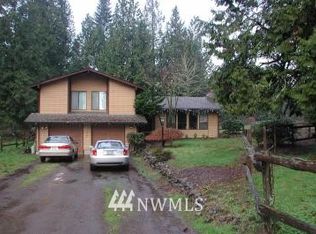 134 Beverly Hts, Castle Rock, WA 98611