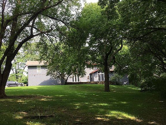 5th image of 2940 S 46th St