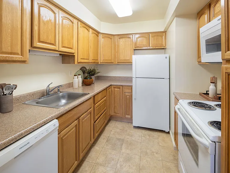 101 Mill Creek — Photo 3