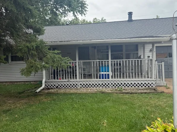 1903 Melinda Ave, Champaign, IL 61821