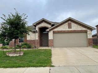 424 Plum Ct, Burleson, TX 76028