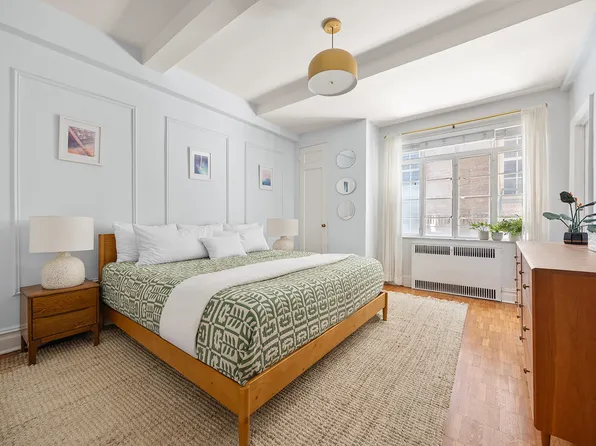 118 8th Avenue image 5 of 6