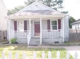 112 Gale Ave, Chesapeake, VA 23323