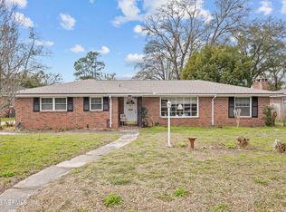 1234 Grandview Dr, Jacksonville, FL 32211