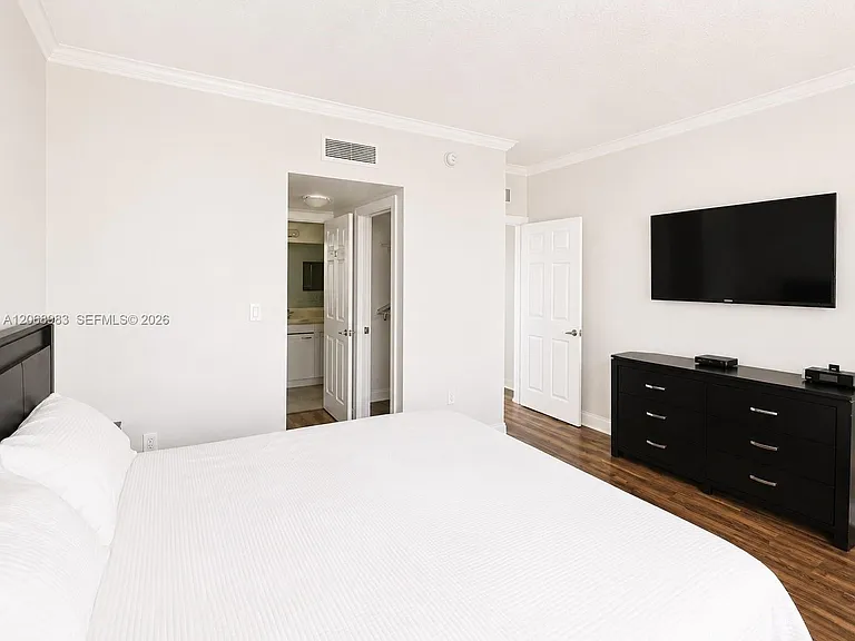 2069 S Ocean Dr #Townhouse 18 — Photo 34