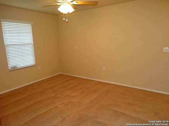 4th image of 2202 Mission Cir