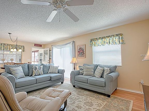4th image of 9361 SE 173rd Surrey Ln