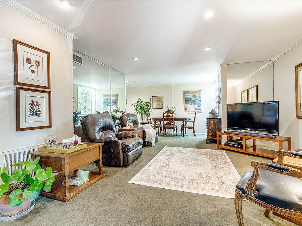 1st image of 4044 Buena Vista St #216
